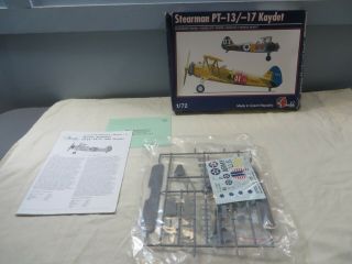 Pavla 1:72 Stearman Pt - 13/ - 17 Kaydet Model Kit 72042 Open Box
