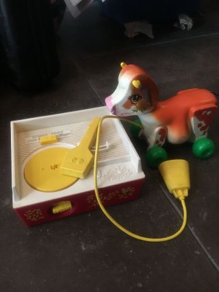 Fisher Price 132 Vintage 1972 Molly Moo Cow & Record Player Both Work