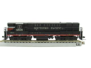 N Scale Atlas Powered Locomotive Train Master Southern Pacific