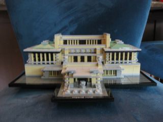 Lego Architecture 21017 - Imperial Hotel