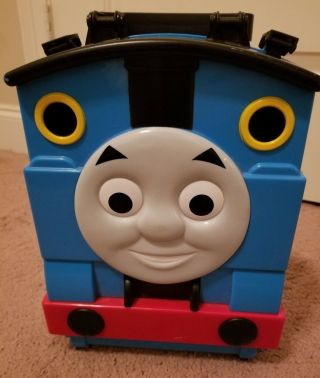 2009 Thomas The Tank Engine Storage Take Along Carry Case With Handle