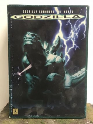 X - Plus Monster Kaiju Godzilla Zilla 14” Garage Toy Vinyl Action Figure W/box
