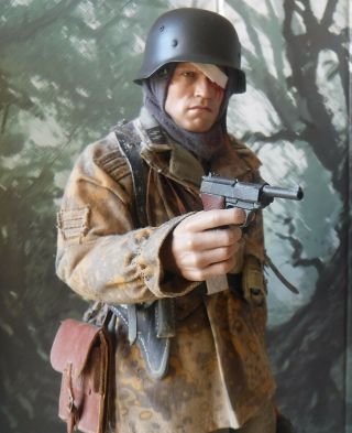1/6 Scale German Ww2 Waffen Ss Nco Wounded Custom Figure (did,  Hot Toys,  Dml)