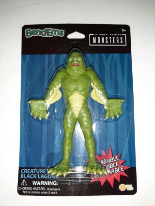 Universal Studios Monsters Bend - Ems Creature From The Black Lagoon Moc In Hand
