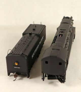 Bachmann 11322 4 - 8 - 4 Powered Steam Locomotive SP 4406 HO Scale 1/87 4