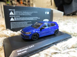 1/64 Kyosho Vw Volkswagen Golf R (blue)
