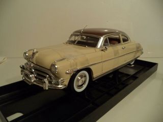 Highway 61 Hudson Hornet 1952 1/18th Scale On Base No Box