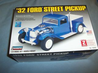 Lindberg 1:24 72330 1932 32 Ford Street Pickup Classic Truck Model Kit