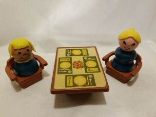 Vintage Fisher Price Little People Dining Table 2 Chairs With2 Yellow Hair Girls