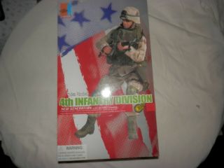 Dragon Models,  1/6 Scale Us Army 4th Infantry Division Adam Mitchell Neo Body