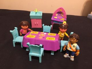 Fisher Price Dora The Explorer Magical Castle & Talking House Table Chair Vanity