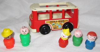 Vintage Fisher Price 1969 Mini - Bus 141 With 5 Little People (3 Are Wood)