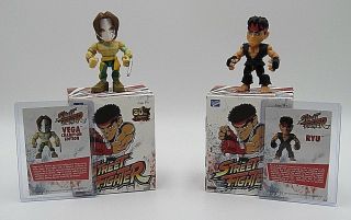 Street Fighter Vega (champion Edition) & Ryu Loyal Subjects Action Vinyl Figure
