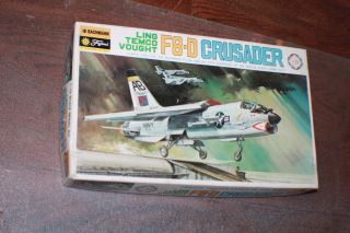 Fujimi/bachmann F - 8d Crusader,  Jet Fighter,  Scale 1/72,  Vietnam War