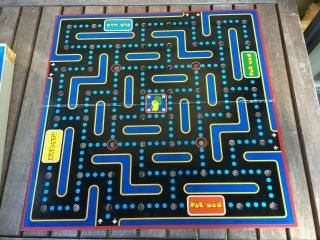 Vintage PAC MAN Arcade MB Board Games 1980 2 - 4 Players 7 - 14 Years 4