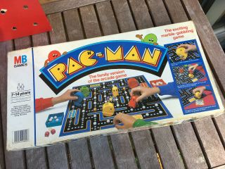 Vintage PAC MAN Arcade MB Board Games 1980 2 - 4 Players 7 - 14 Years 5