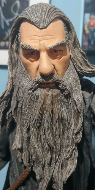 LORD OF THE RINGS - GANDALF WIZARD 20” TALKING FIGURE – NECA 2005 5