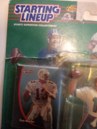 Starting Lineup 1998 Edition Dan Marino Miami Dolphins Football Figurine.