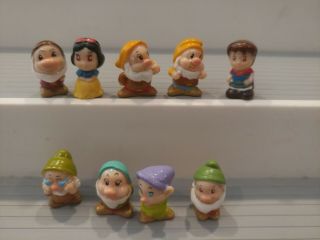 Squinkies - Disney Snow White W 7 Dwarfs & Prince.