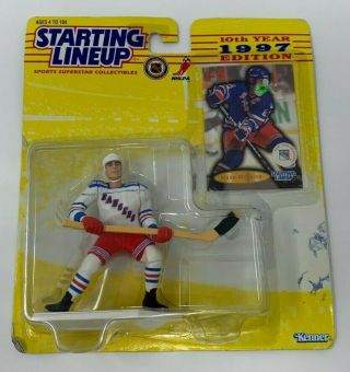 Starting Lineup Mark Messier 1997 Action Figure