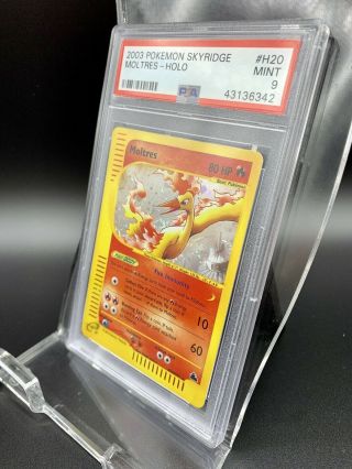 Pokemon Card MOLTRES SKYRIDGE - Holo Rare - 2003 PSA 9 3