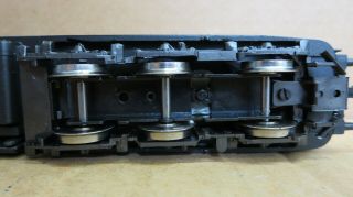 Marklin 3058 DB Electric Loco missing pickup,  screw & Mounting Plate 2.  HO 6