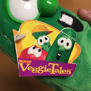Veggie Tales VeggieTales Larry The Cucumber 8” Plush Stuffed Animal Gund AR80 2