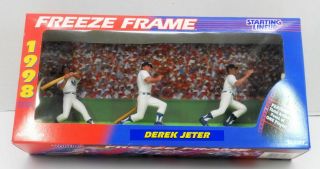 1998 Edition Freeze Frame Derek Jeter Kenner Starting Lineup - Box