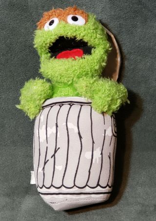 2003 Nanco Sesame Street Oscar The Grouch In Trash Can 8  Plush Stuffed Toy
