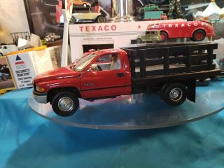 Anson Dodge Ram 3500 Red Truck Scale 1:18 Truck