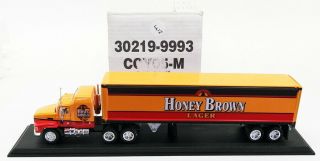 Matchbox 1/100 Scale Model Truck Ccy05 - M - Mack - Honey Brown Lager