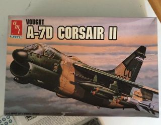 1/72 Scale A - 7d Corsair Ii Vought Amt Ertl Model Bag