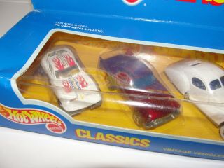 Vintage1988 Hot Wheels CLASSICS 5 Car Gift Pak CM 10 2