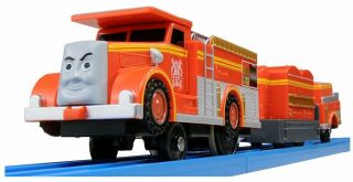Thomas & Friends Ts - 19 Flynn Of Fire Engine (tomica Plarail Model Train)