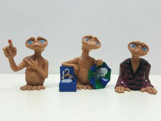 (9 of 10 Figures Only) 2001 Toys R Us Exclusive E.  T.  Mini - Collectibles Series 1 4