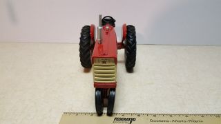 Toy ERTL Farmall 460 row crop tractor 3