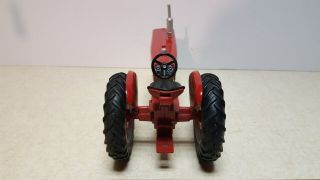 Toy ERTL Farmall 460 row crop tractor 4