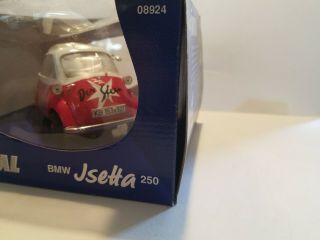 Revell BMW Jsetta 250 - 1:18 scale Red & White 5