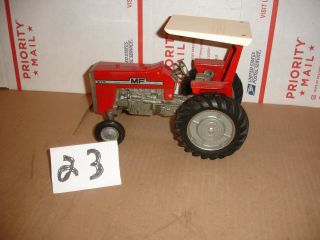 1/16 Massey Ferguson 175 With Ropes Toy Tractor
