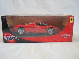 Hot Wheels 2002 Red Ferrari Enzo 1:18 Model 56293
