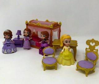 Disney Sofia The First Princess Dolls Amber Bedroom Bed Furniture Table Chairs