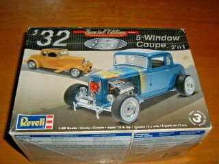 2009 Revell Model Special Edition: 