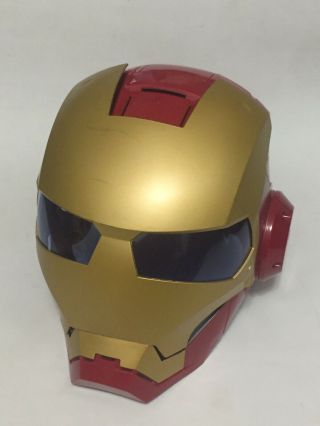 2010 Marvel Iron Man Helmet Hasbro Ironman C - 042a Light And Sounds