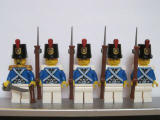 Lego Pirate Imperial Guard Bluecoat Soldiers Minifigs Musket,  Bayonet