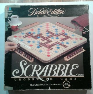 1989 Milton Bradley Scrabble Deluxe Edition Board Turntable Base & Box & Booklet