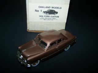 1950 Ford Tudor 1/43 Oakland N Western Brooklin Minimarque