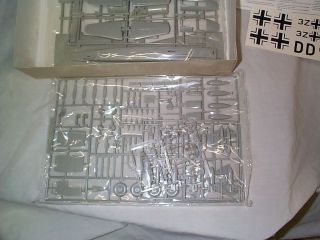 1/48 - Hobby Craft - JU88 - A4 - Kit - all parts still in bags - box shows wear 3