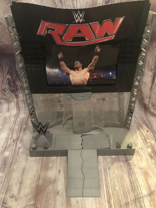 WWE Raw Smackdown lighted Ultimate Entrance Stage Playset ring wrestling figures 3