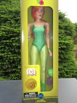 Mego 2018 Poison Ivy 14 Inch Limited Edition 3114/8000 Target Exclusive Figure