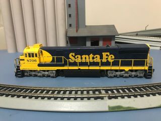 Ho Atlas U36c Santa Fe Locomotive